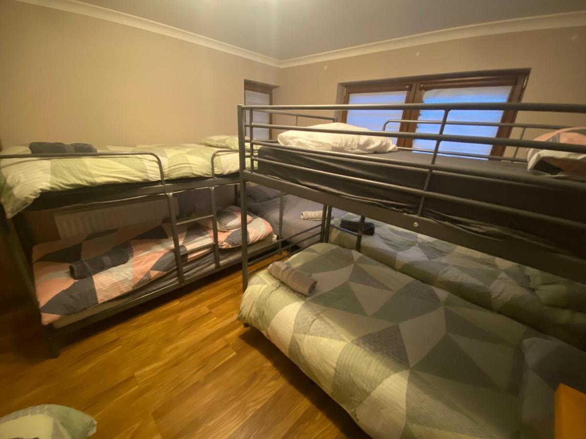 Dublin Airport Big Rooms With Bathroom Outside Room - Kitchen Only 7 Days Reservation Buitenkant foto